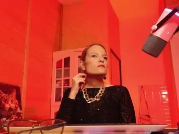 Bongacams Nude Webcam of sweeteve050