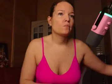 Full-private chat for 90+ tokens milf cams