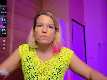 Bongacams Free Live Porn of sweeteve050