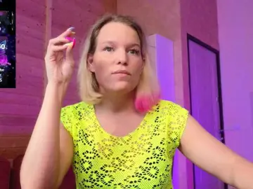 Bongacams Best live sex cam show of sweeteve050