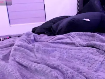 Bongacams Free Live Porn of Midnightrose11