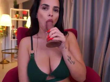 Bongacams Watch Live Sex Cams of NayraZahra