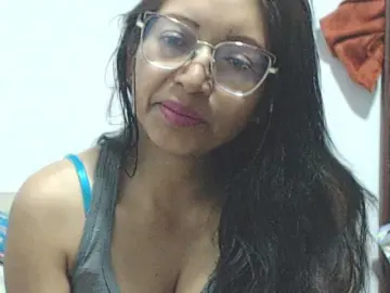 Bongacams Watch Live Sex Cams of HOTTTSKIN