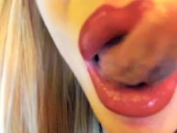 Bongacams Nude Webcam of Politexxx