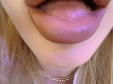 Bongacams Free Live Porn of Politexxx