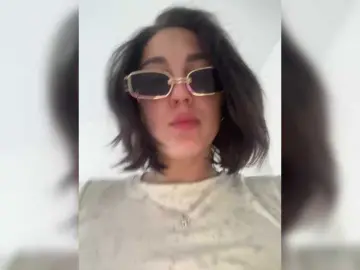 Bongacams Free Porn Cam of OlyaKolya