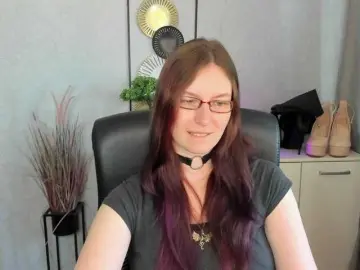 Bongacams Sex Cam of EmmaHeart