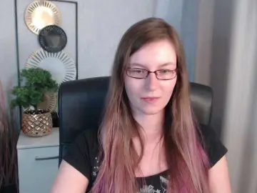 Bongacams Sex Cam of EmmaHeart