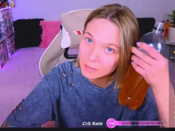 Shaved white milf cams