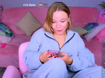 Dildoing milf cams