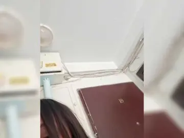 Cock sucking milf cams
