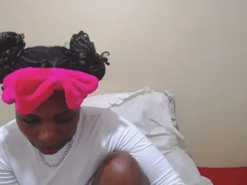 Bongacams Live Sex of BlackkBerryy