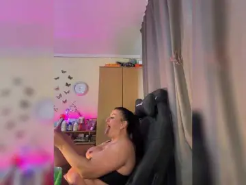 Bongacams Live Sex Cam of Hotangel75