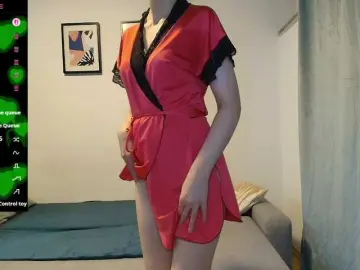 Medium tits white milf cams