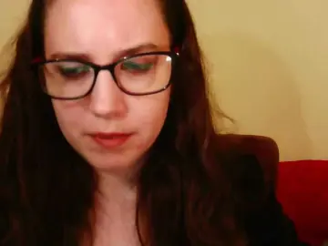Bongacams Watch Live Sex Cams of EmilyHot