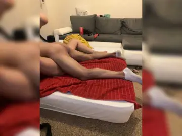 Bongacams Free Porn Cam of FitCouple1