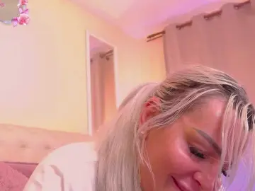 Bongacams Free Porn Cam of ArianaCroft