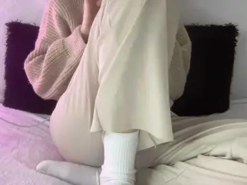 Bongacams Free Live Porn of BestyBoobs