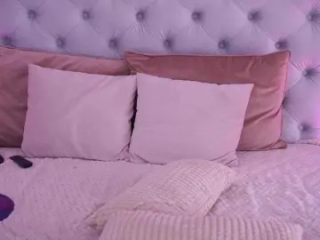 Bongacams Watch Live Sex Cams of GraceHotDavies