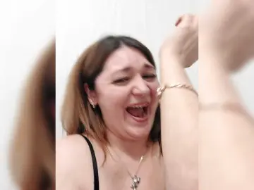 Bongacams Live Sex Cam of LillyJosepha