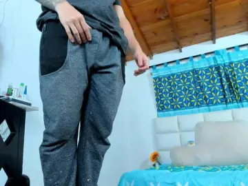 Bongacams Private Sex Chat of sweet-couple-latin