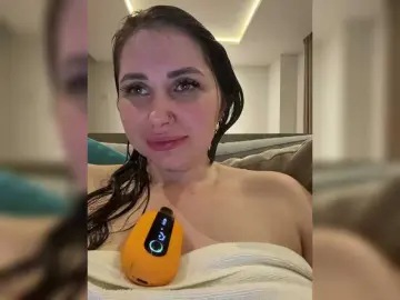 Bongacams Private Sex Chat of -LeiaProseccina-