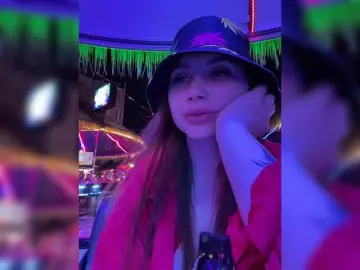 Bongacams Sex Cam of -LeiaProseccina-