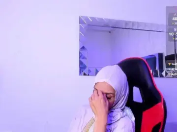 Bongacams Watch Live Sex Cams of IrisKarimm