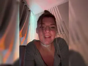 Chatting milf cams
