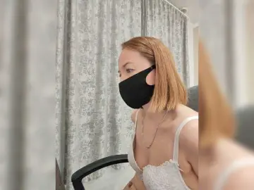 Dildo play milf cams