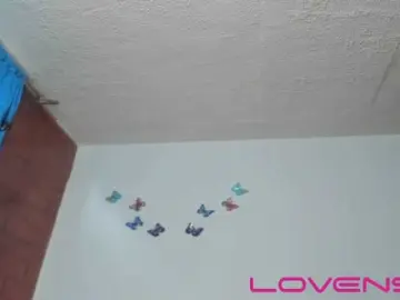 Bongacams Watch Live Sex Cams of CandyBrowm