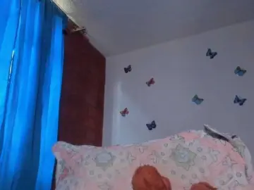 Bongacams Adult Webcam of CandyBrowm