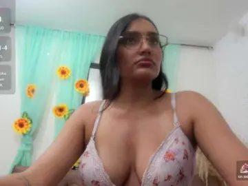 Bongacams Adult Webcams of kylie-sweet