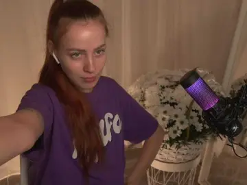 Bongacams Watch Live Sex Cams of BlackWidow22