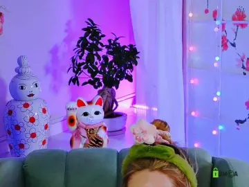 Bongacams Nude Webcam of 0------0