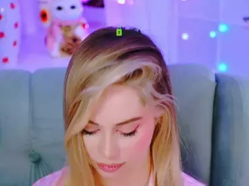 Bongacams Watch Live Sex Cams of 0------0