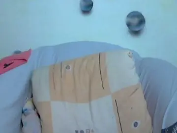 Privates for 90+ tokens milf cams