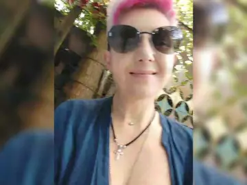 Bongacams Sex Chat of BUSINKA-25