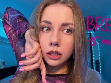 Bongacams Free Porn Cam of -VikkiL0vesCheese-