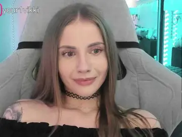 Bongacams Live Porn of -VikkiL0vesCheese-