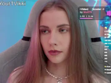 Bongacams Live Porn of -VikkiL0vesCheese-