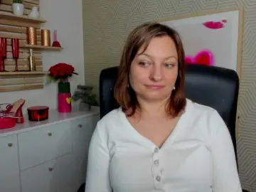 Bongacams Live Sex of angelaLove13