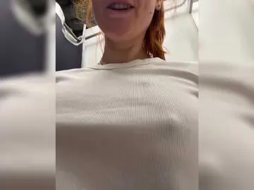 Pussyfucking milf cams