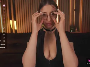 Bongacams Nude Webcam of MiaCarterss