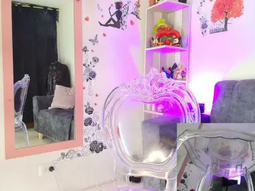 Bongacams Free Porn Cam of Zully-Green
