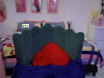 Bongacams Sex Cam of QuestQueen