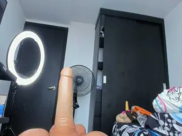 Bongacams Live Porn of AssParadisse