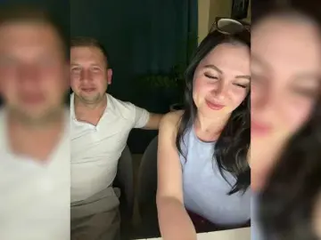 Bongacams Watch Live Sex Cams of SladenkieVmeste