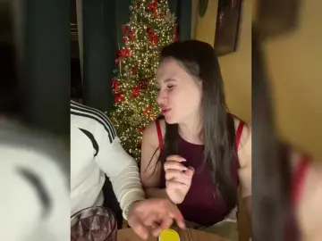 Bongacams Adult Video Chat of SladenkieVmeste