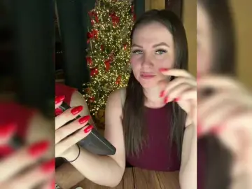 Bongacams Watch Live Sex Cams of SladenkieVmeste